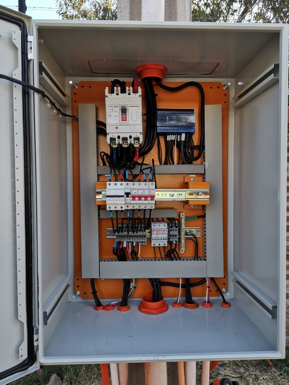 Foto de Electricista a domicilio 24 Horas SEC
